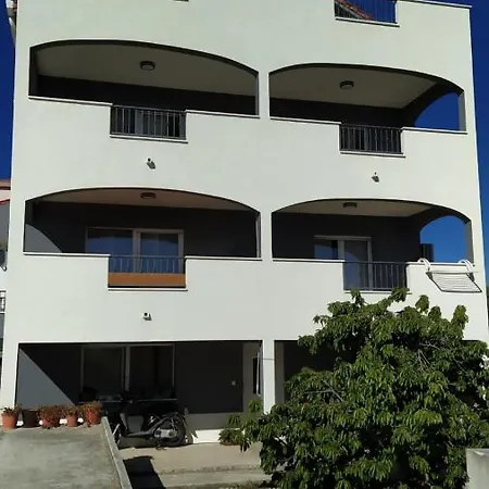 Apartment Kalajica