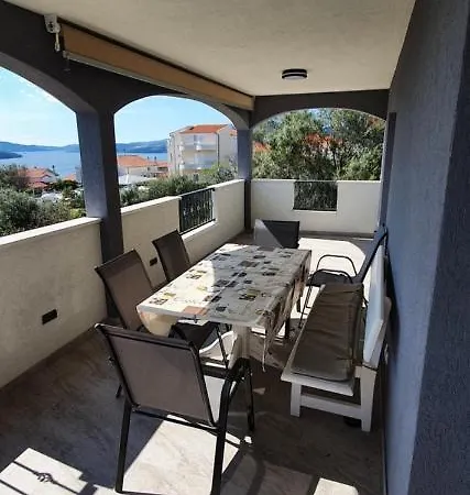 Kalajica Apartment *